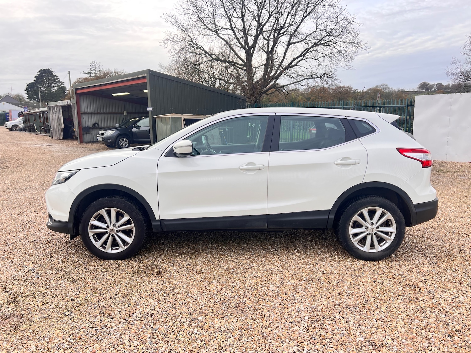 Used Nissan Qashqai 2014 for sale - 76569307: Photo 5