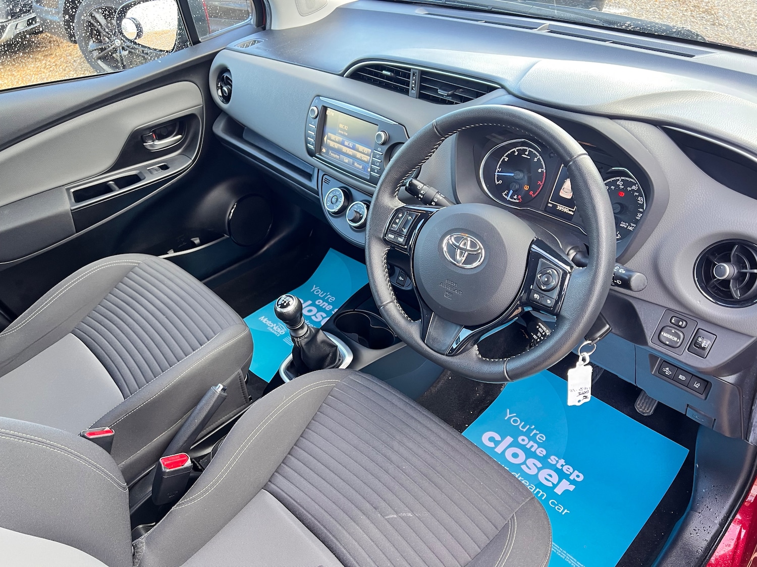 Used Toyota Yaris 2020 for sale - 76783325: Photo 12