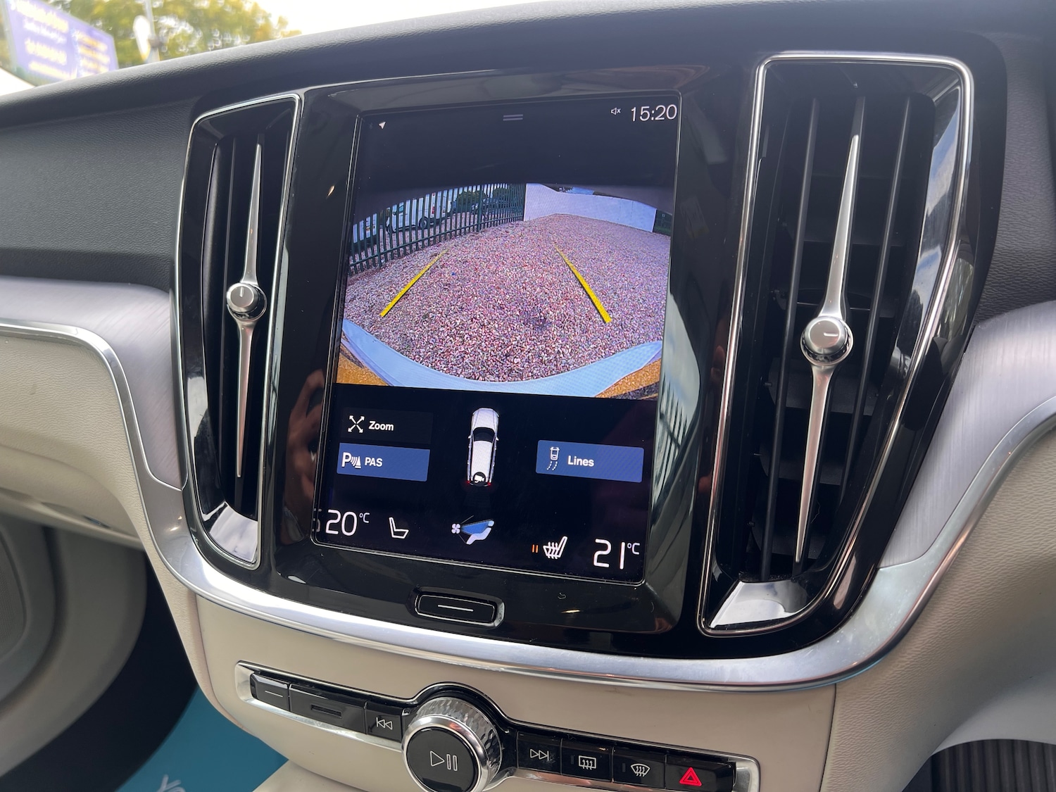 Used Volvo V60 2020 for sale - 76404860: Photo 27