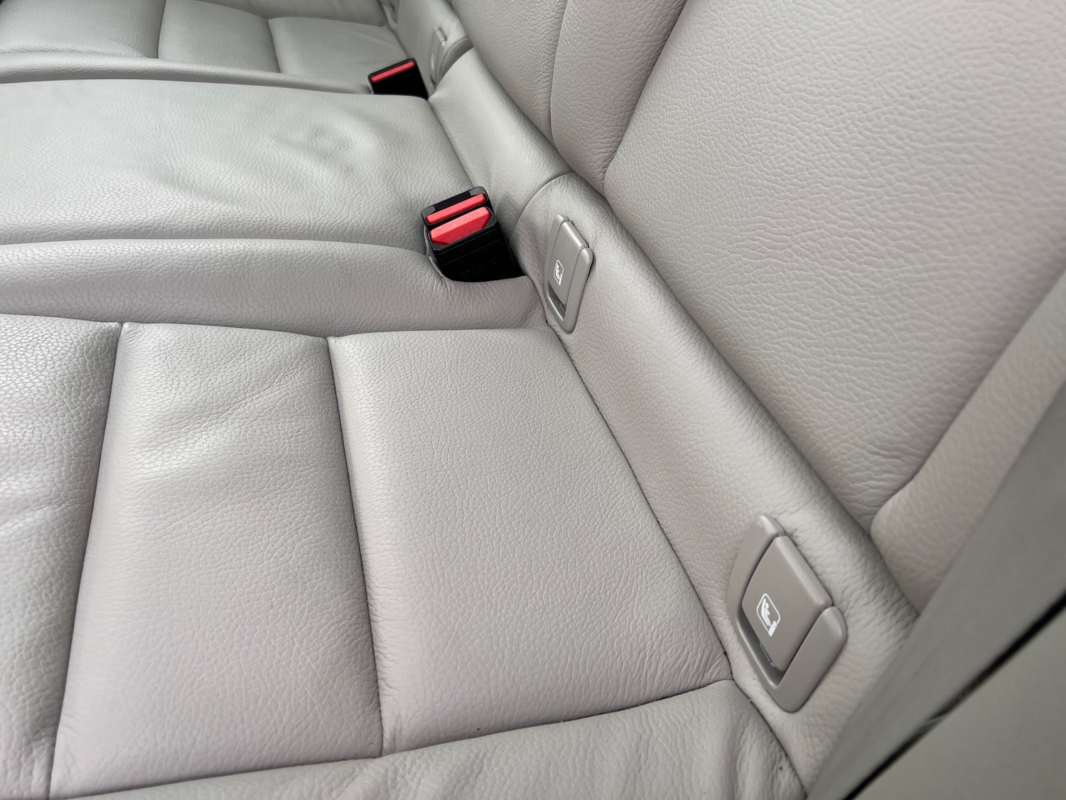 Used Volvo V60 2020 for sale - 76404860: Photo 33