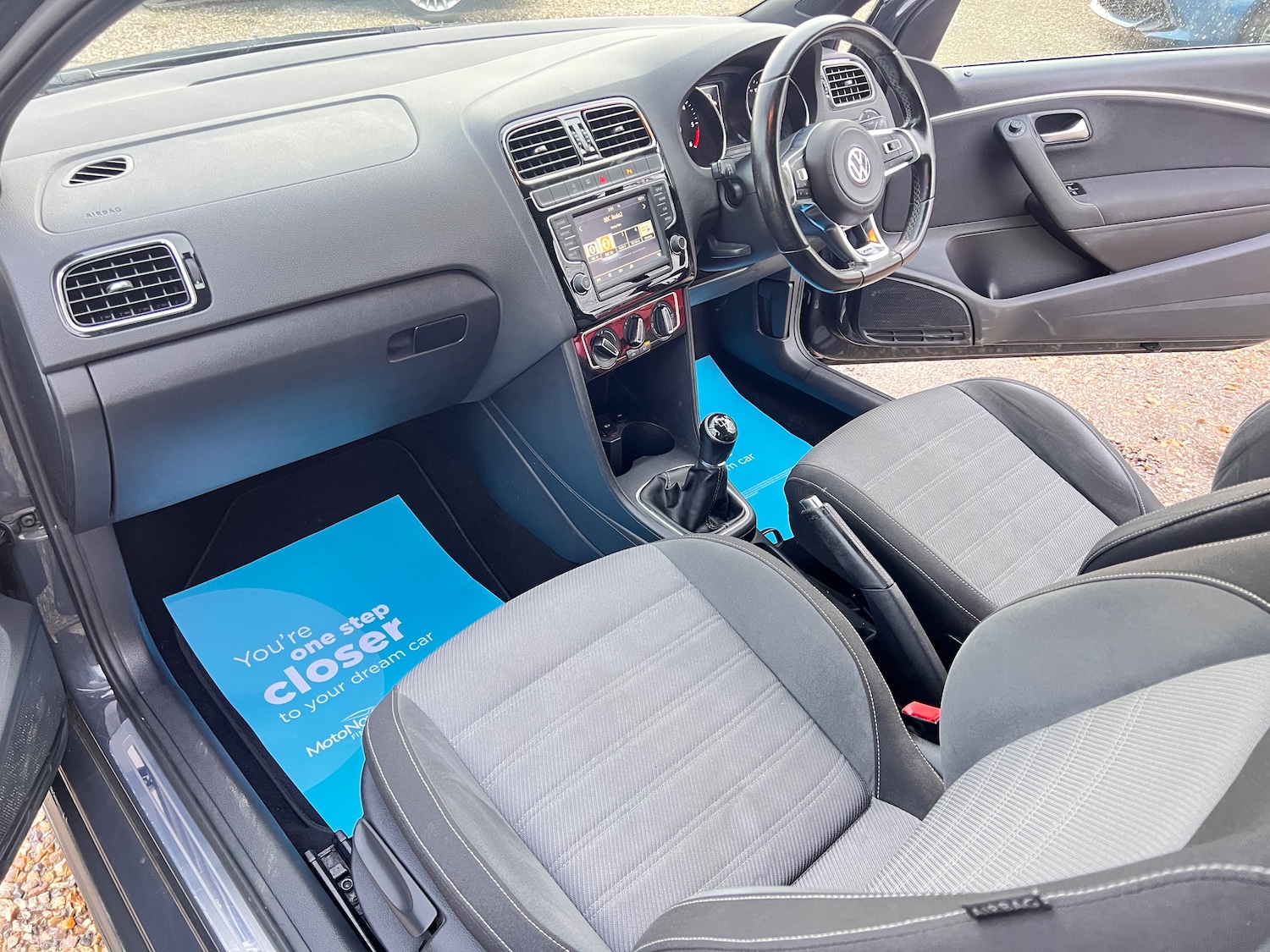 Used Volkswagen Polo 2016 for sale - 76896431: Photo 18