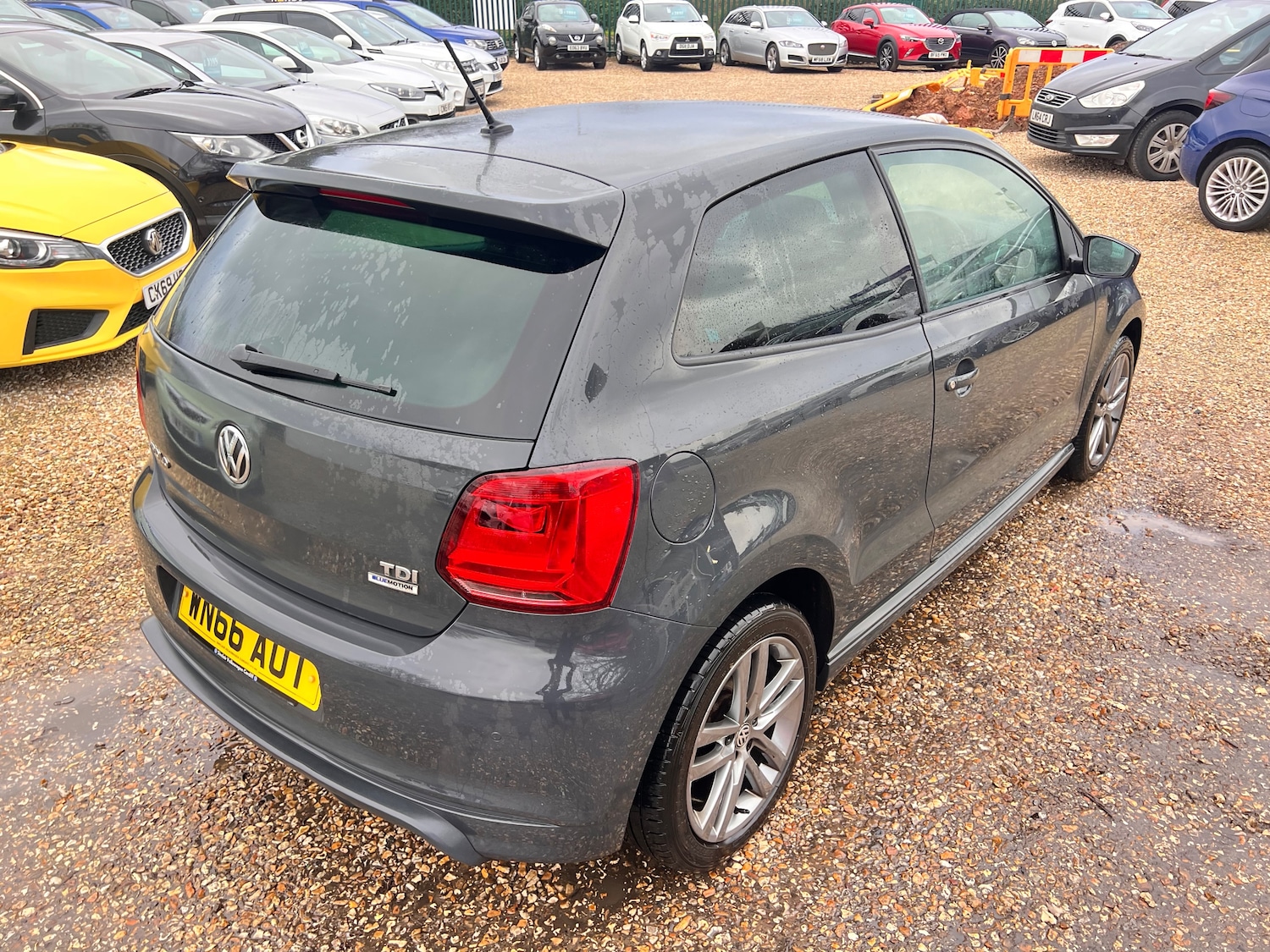 Used Volkswagen Polo 2016 for sale - 76896431: Photo 8