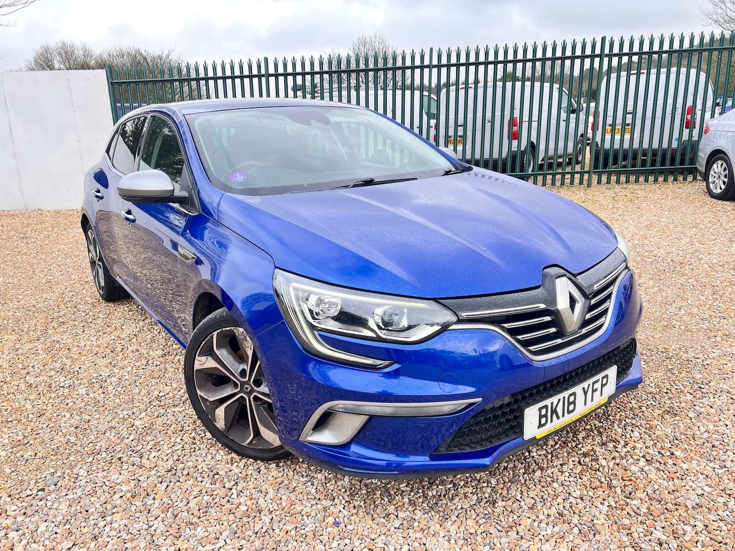 Used Renault Megane 2018 for sale - 77654120: Photo 2