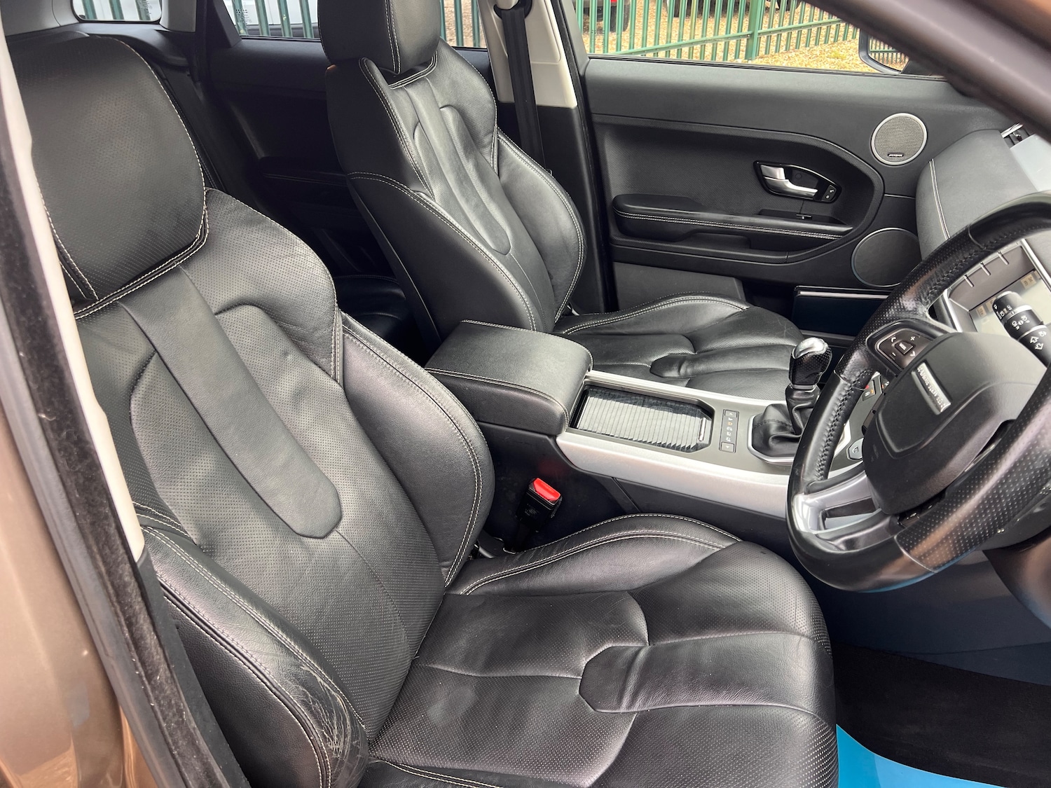 Used Land Rover Range Rover Evoque 2015 for sale - 76404859: Photo 24