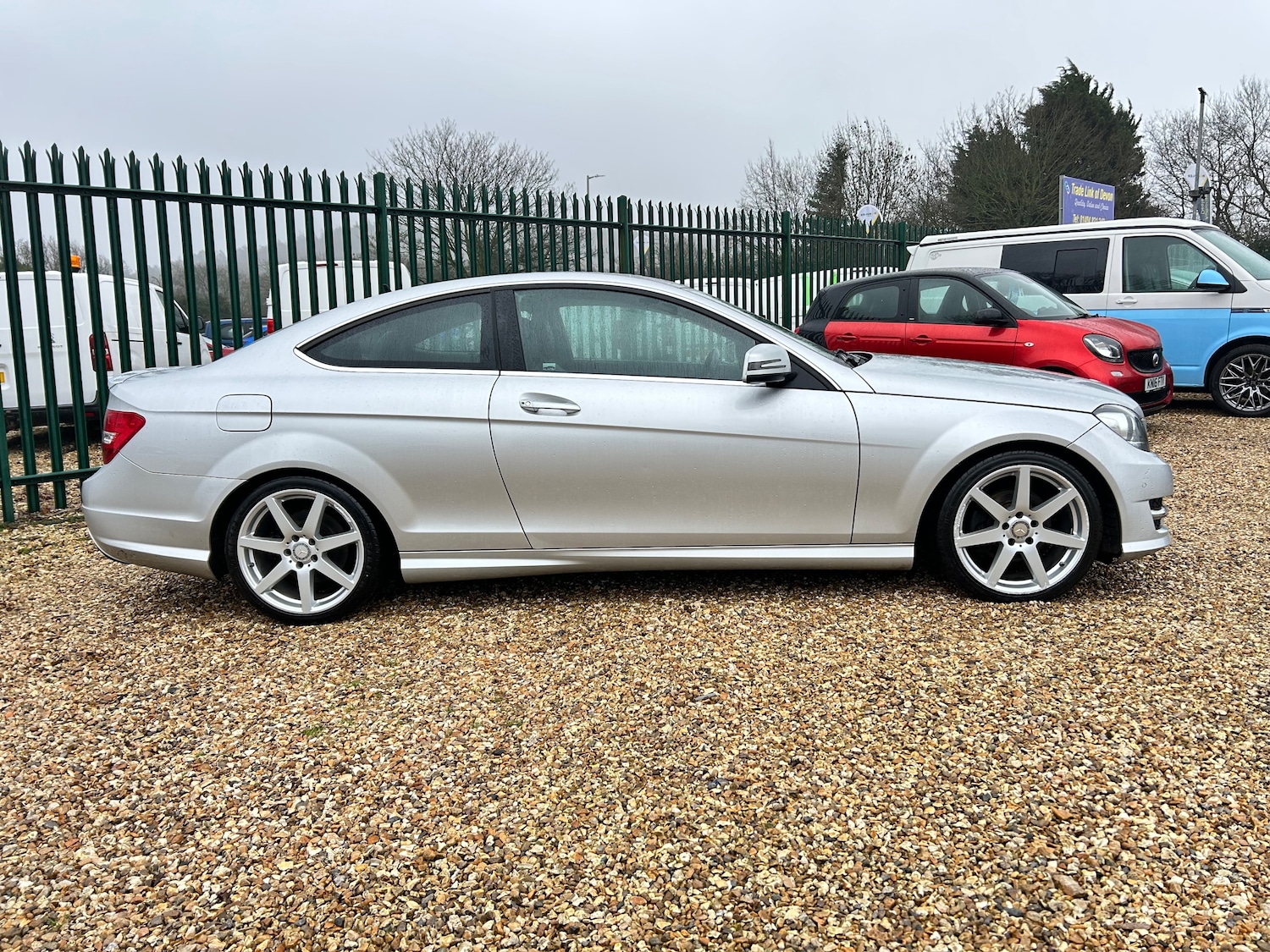 Used Mercedes-Benz C Class 2015 for sale - 76972974: Photo 10