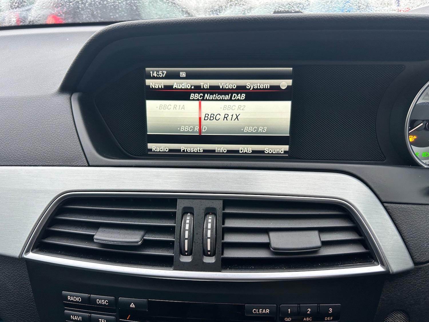 Used Mercedes-Benz C Class 2015 for sale - 76972974: Photo 19