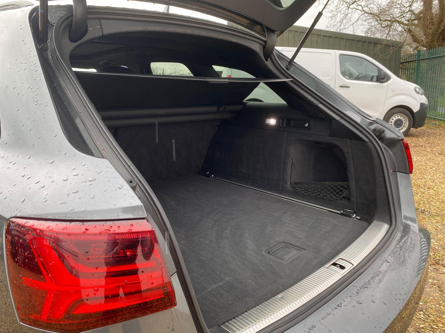 Used Audi A6 Avant 2018 for sale - 76711968: Photo 12