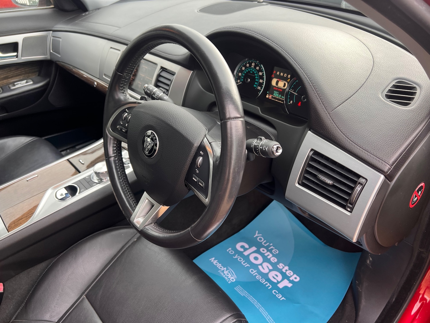 Used Jaguar XF 2015 for sale - 76490917: Photo 14