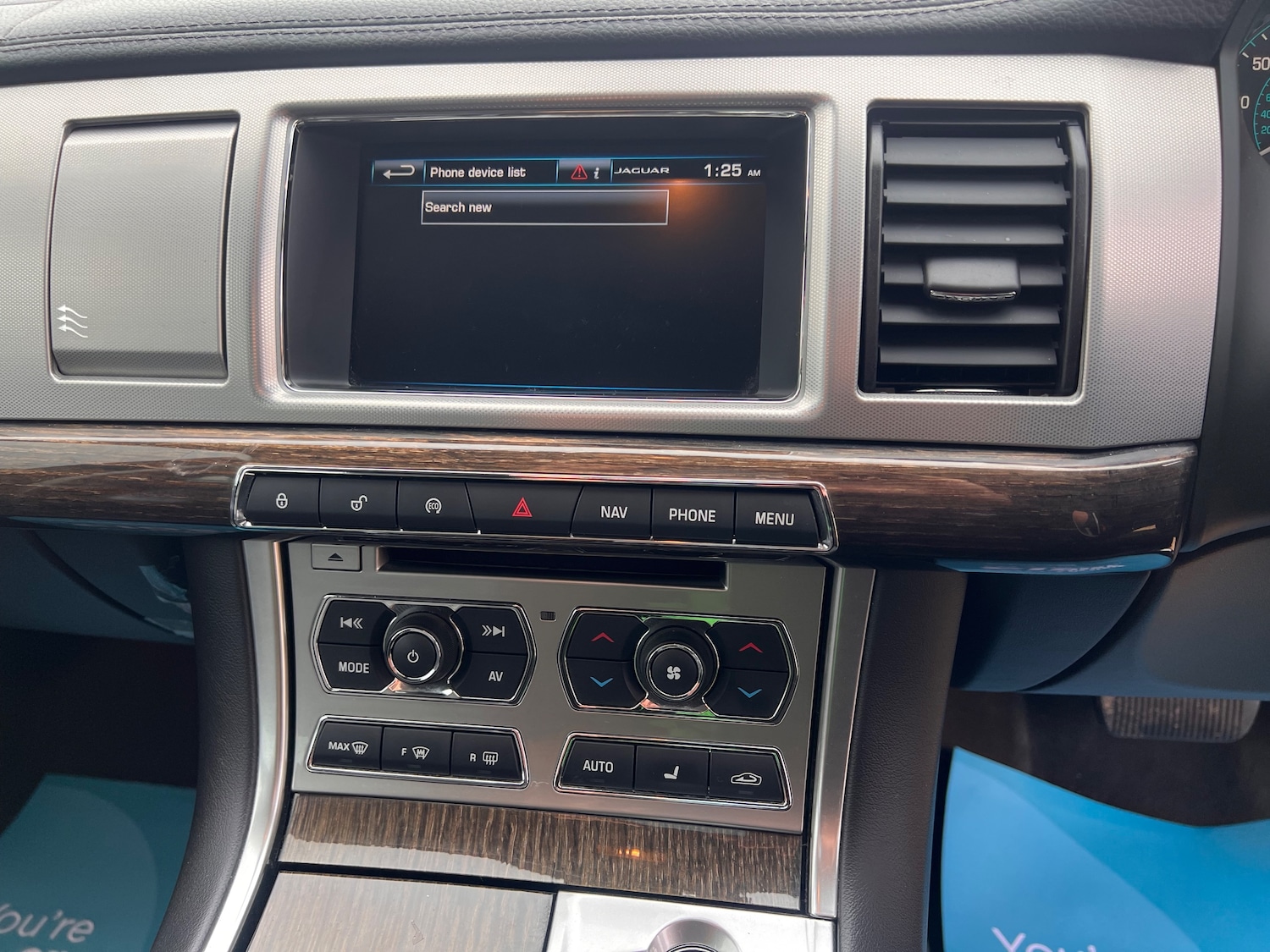 Used Jaguar XF 2015 for sale - 76490917: Photo 19