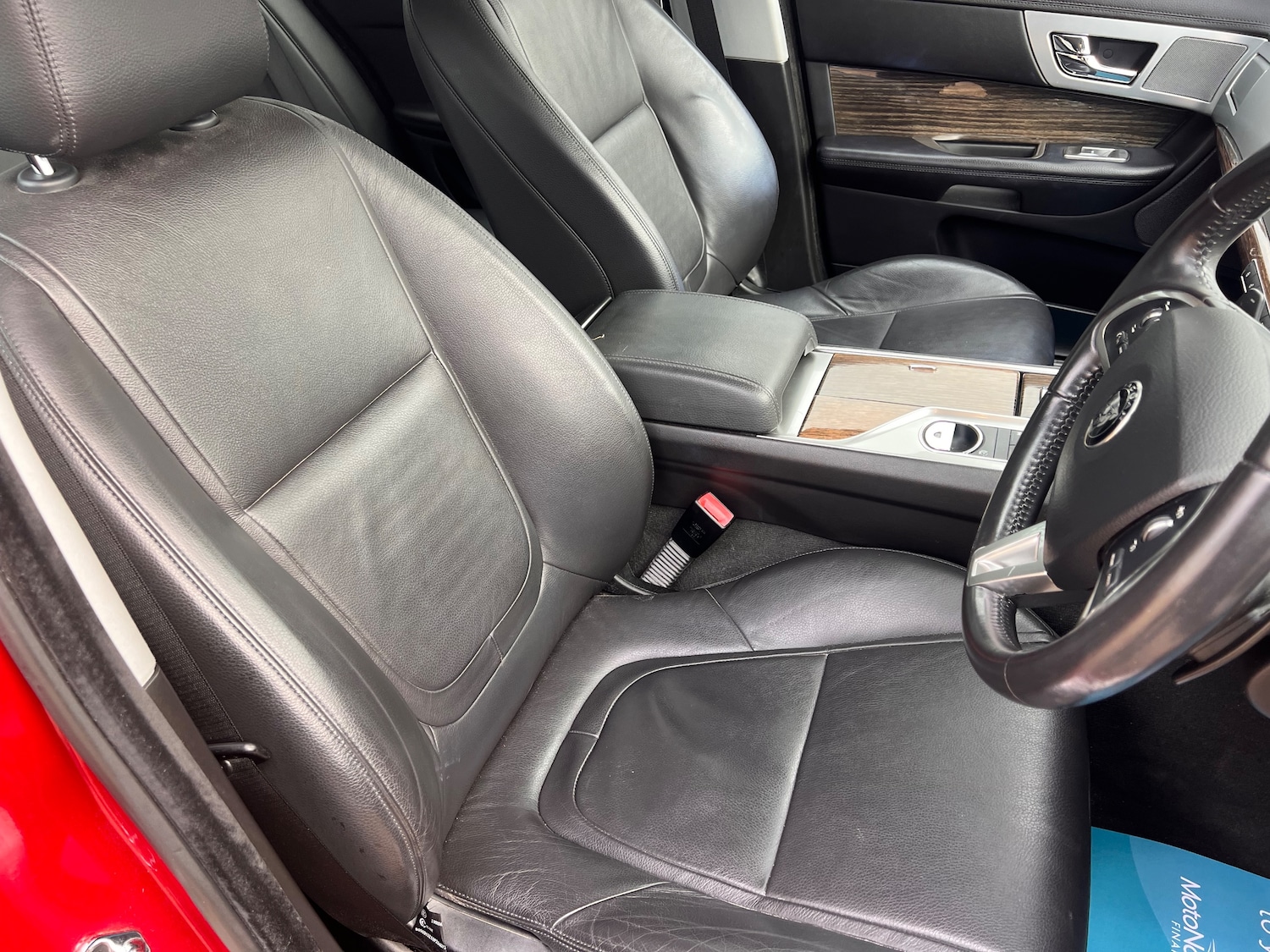 Used Jaguar XF 2015 for sale - 76490917: Photo 22