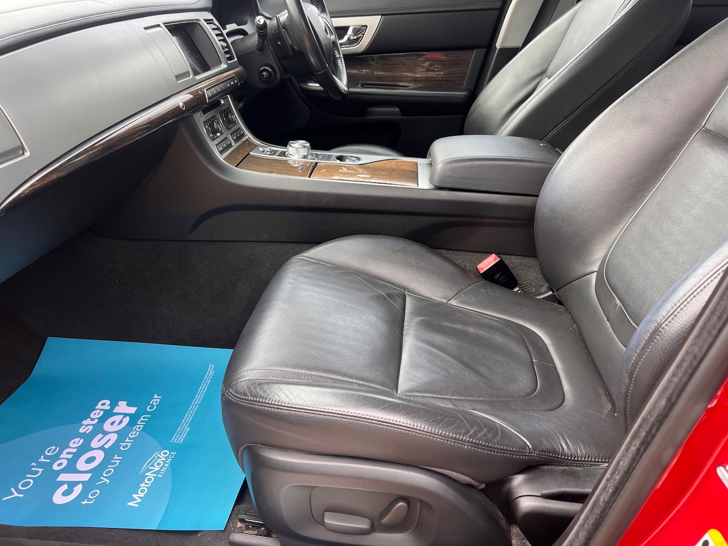 Used Jaguar XF 2015 for sale - 76490917: Photo 27