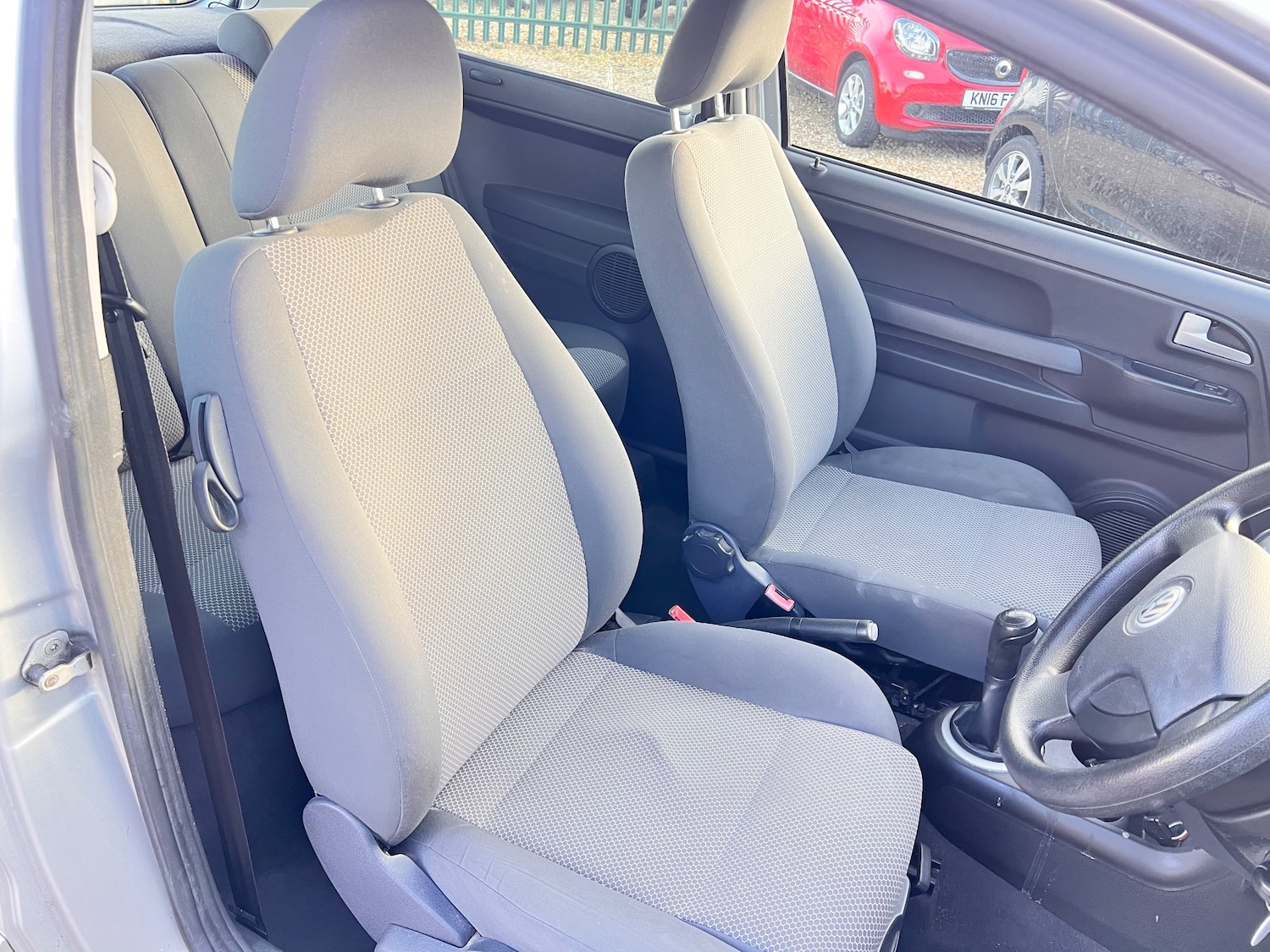 Used Volkswagen Fox 2011 for sale - 76957675: Photo 11