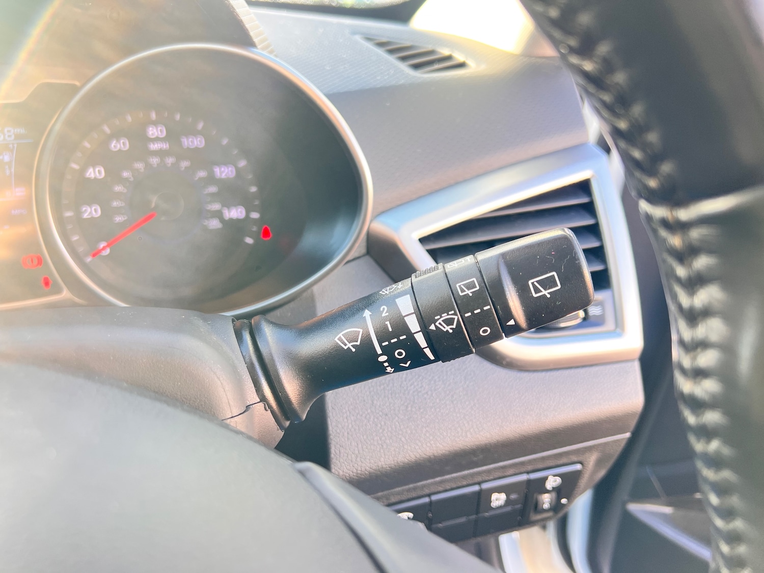 Used Hyundai Veloster 2014 for sale - 76590676: Photo 17