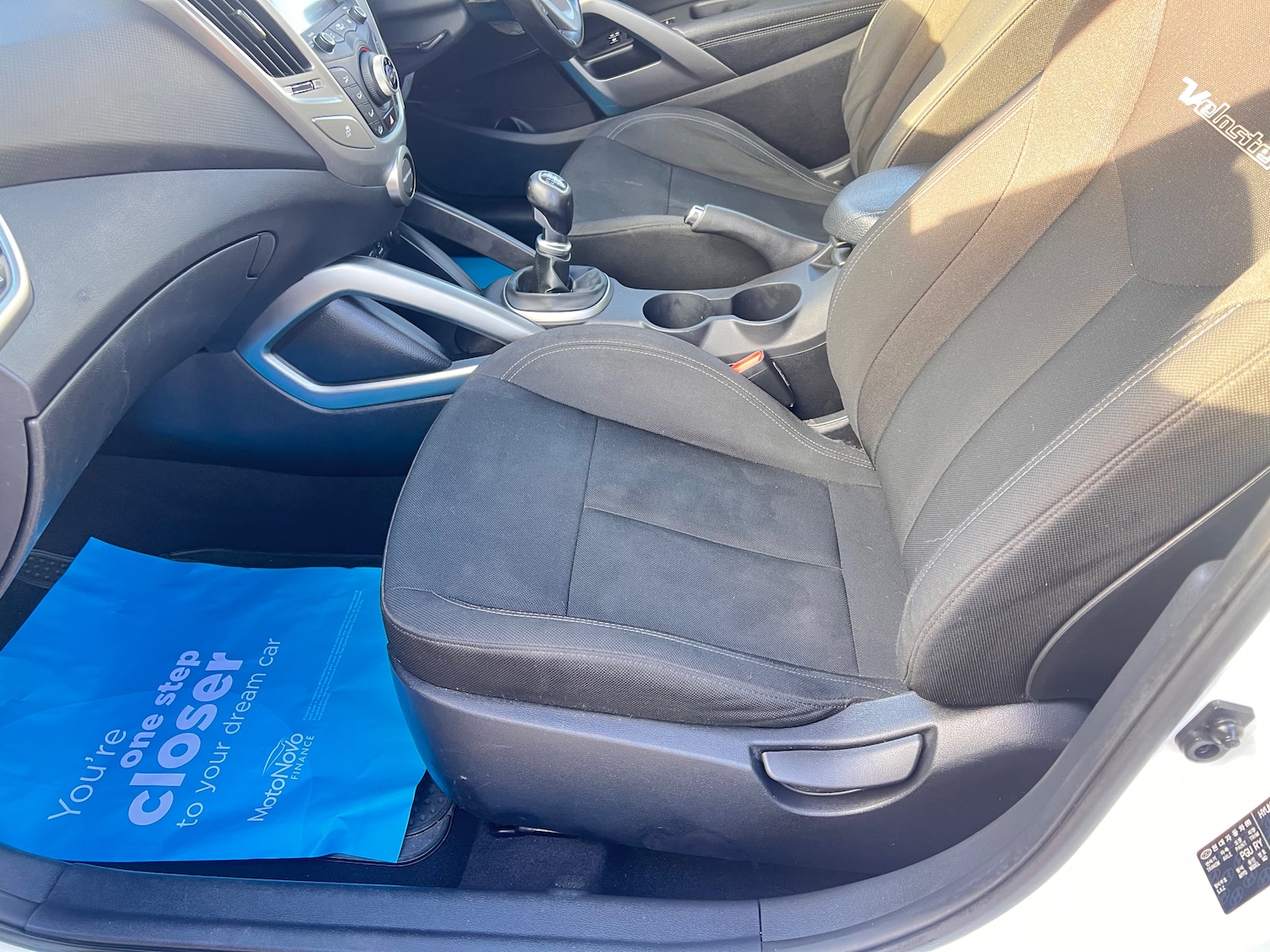 Used Hyundai Veloster 2014 for sale - 76590676: Photo 28