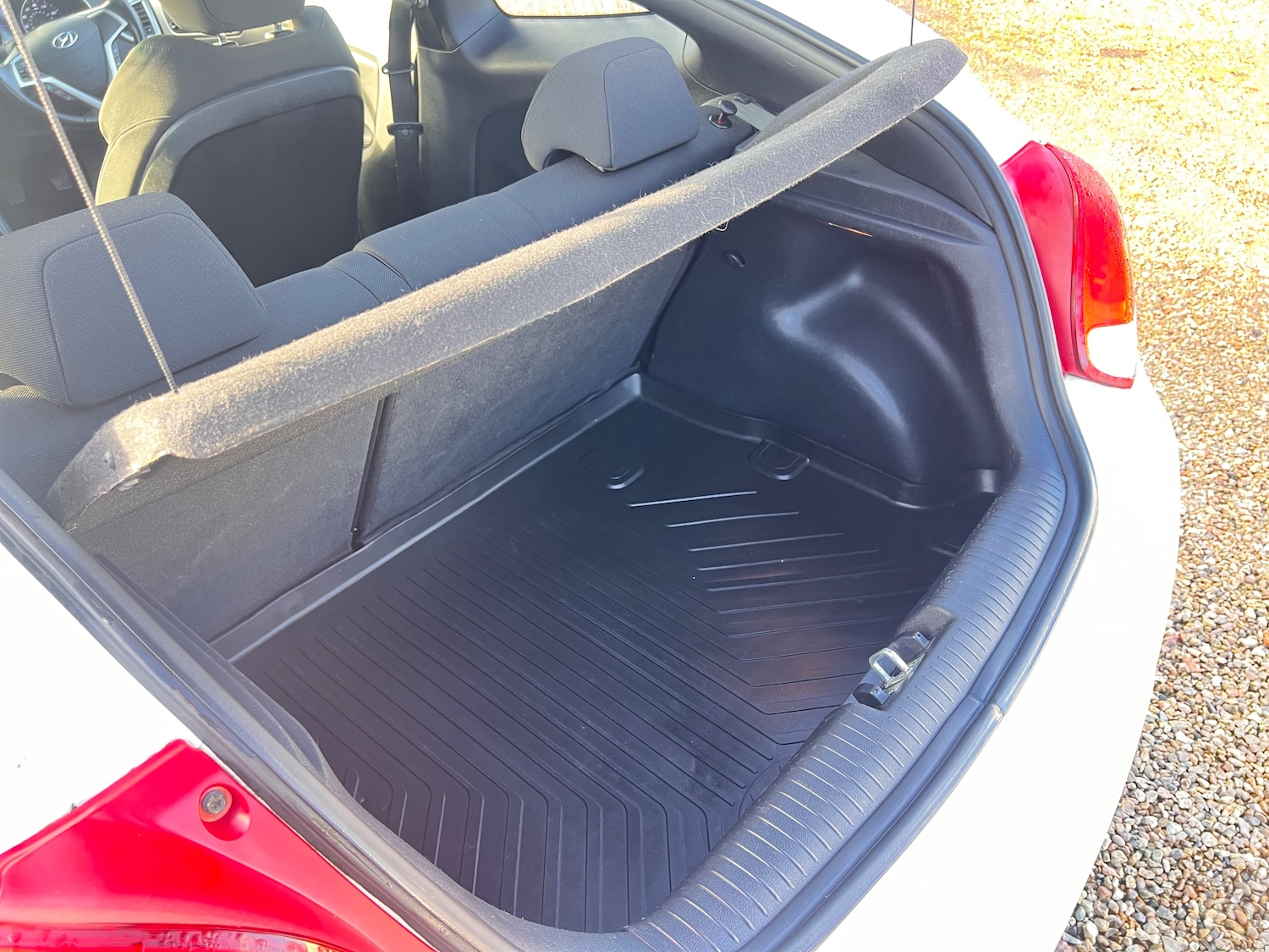 Used Hyundai Veloster 2014 for sale - 76590676: Photo 29