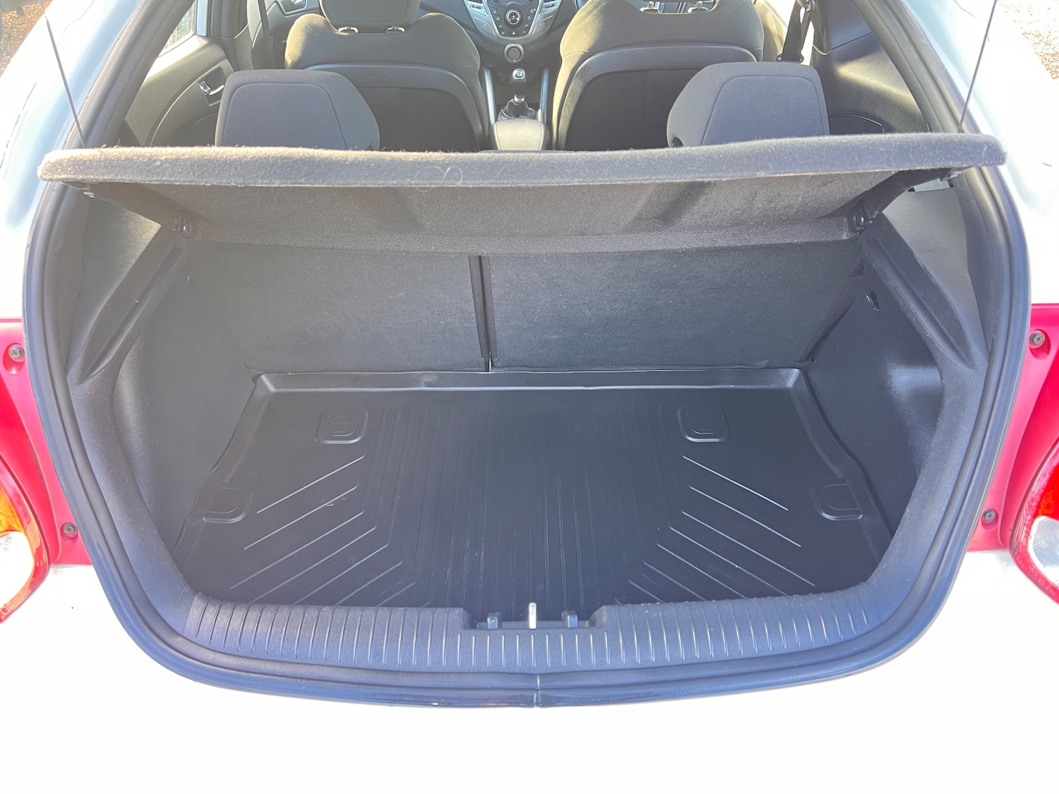 Used Hyundai Veloster 2014 for sale - 76590676: Photo 30