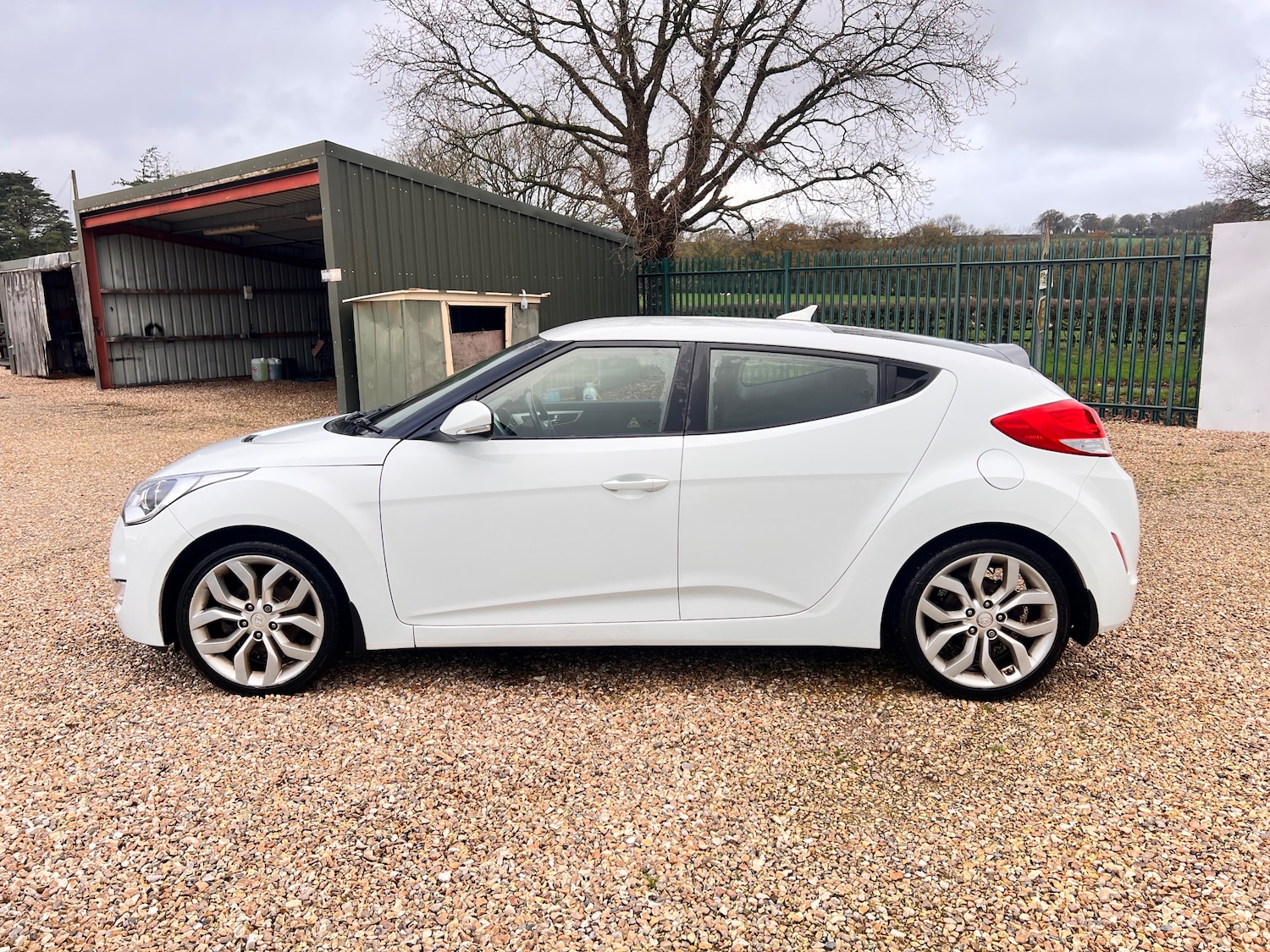 Used Hyundai Veloster 2014 for sale - 76590676: Photo 5