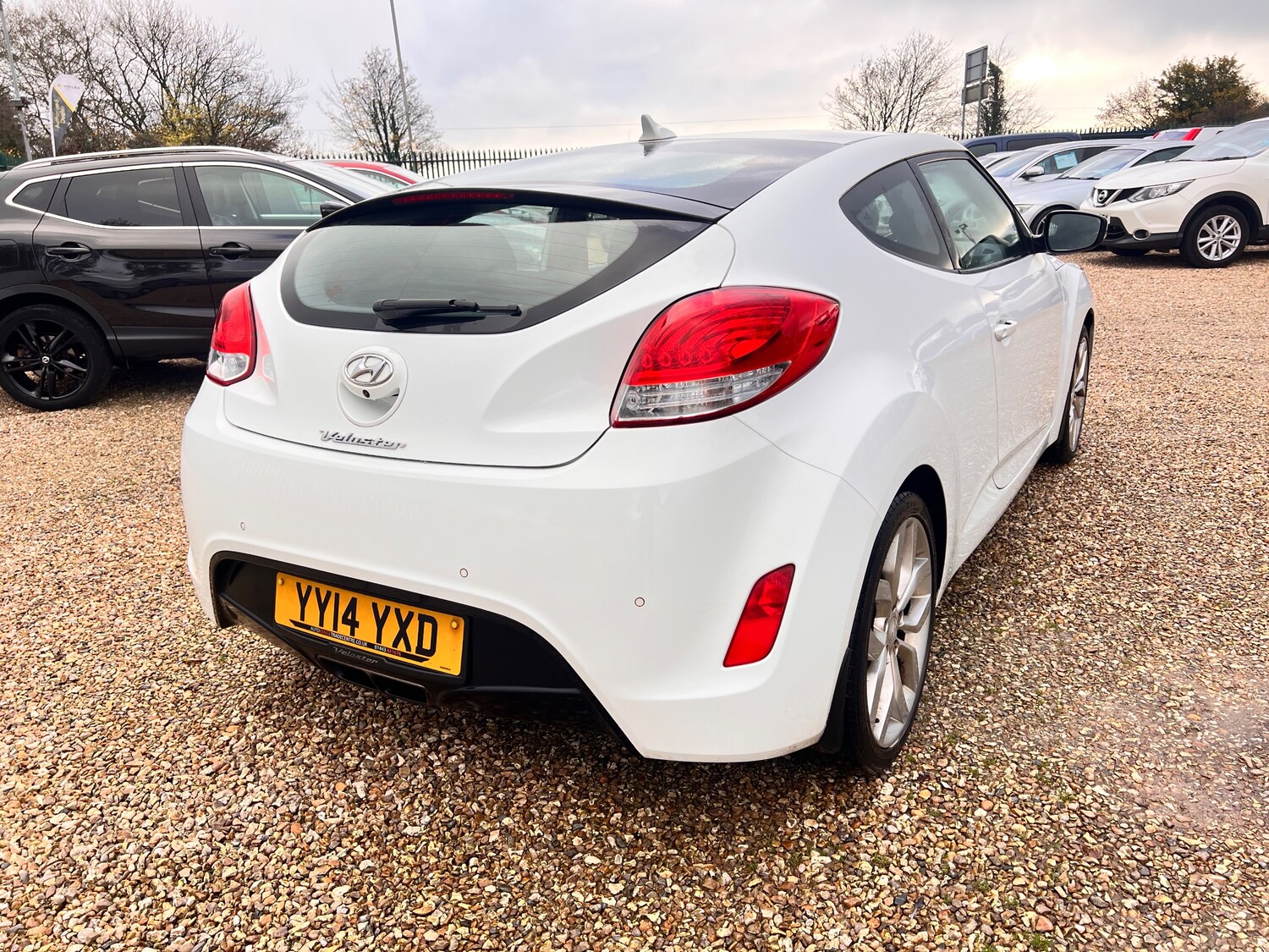 Used Hyundai Veloster 2014 for sale - 76590676: Photo 8