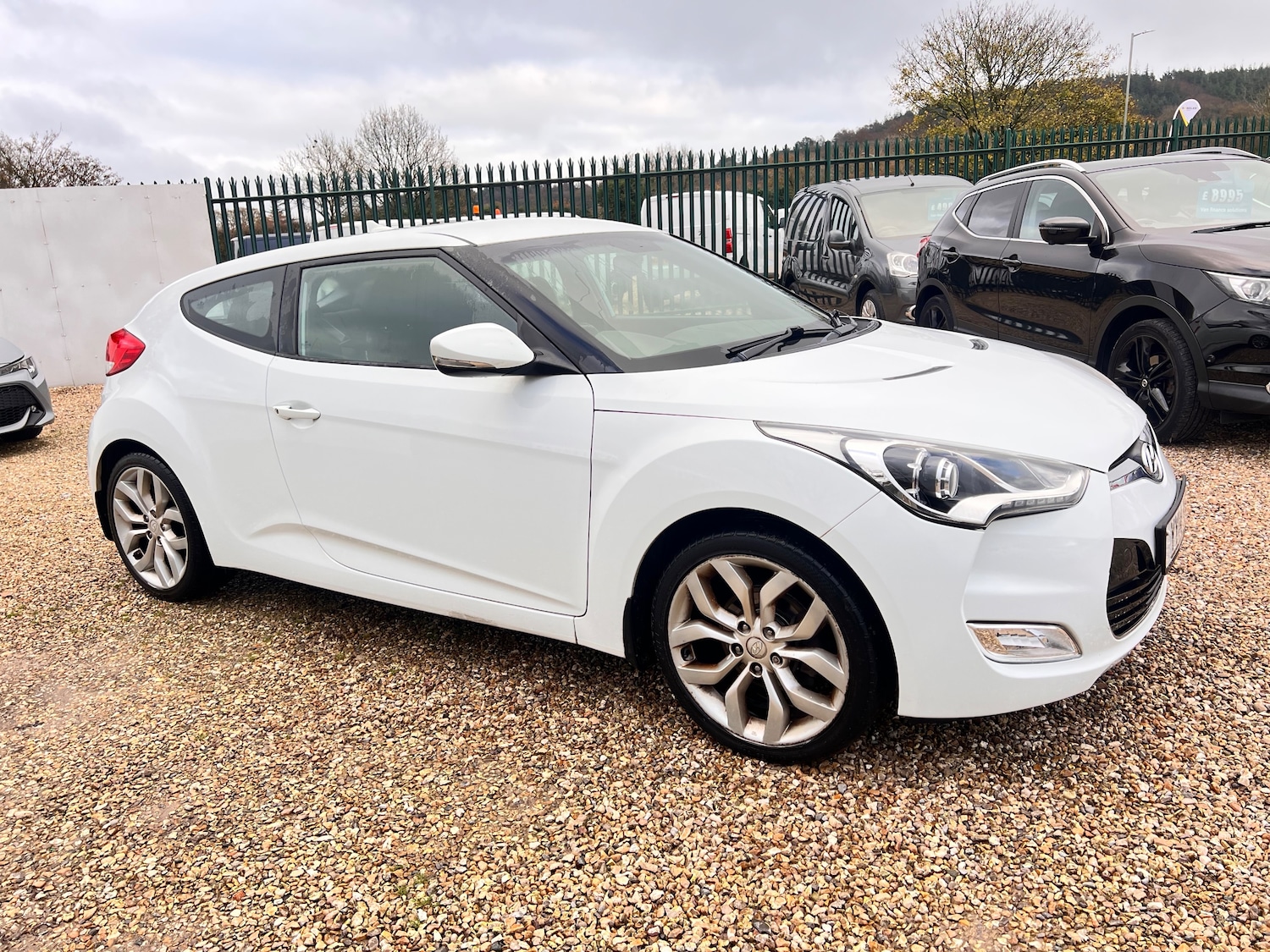 Used Hyundai Veloster 2014 for sale - 76590676: Photo 9
