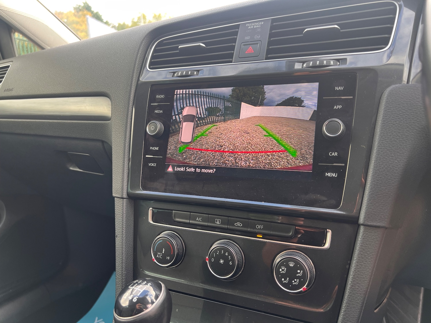 Used Volkswagen Golf 2019 for sale - 76404854: Photo 17