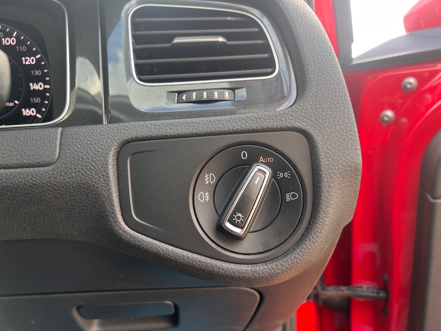 Used Volkswagen Golf 2019 for sale - 76404854: Photo 26