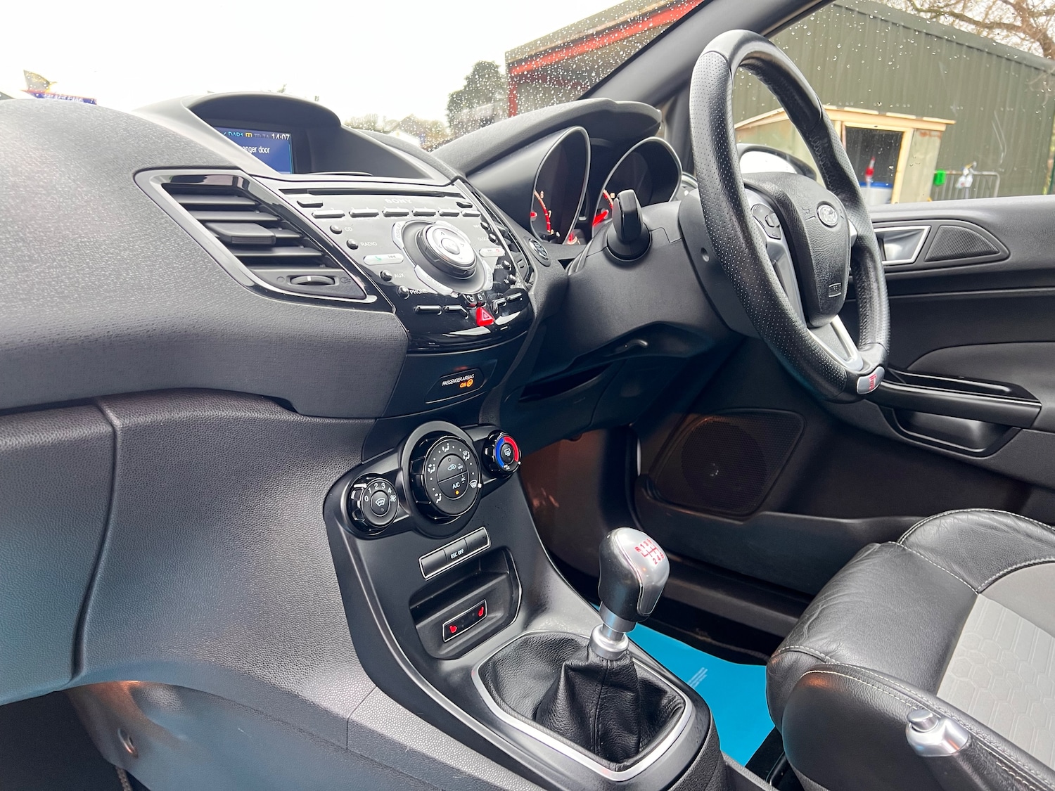 Used Ford Fiesta 2013 for sale - 77297241: Photo 17