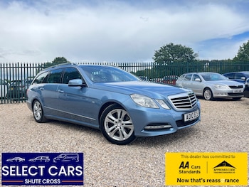 Used Mercedes-Benz E Class 2010 for sale - 78571286: Photo