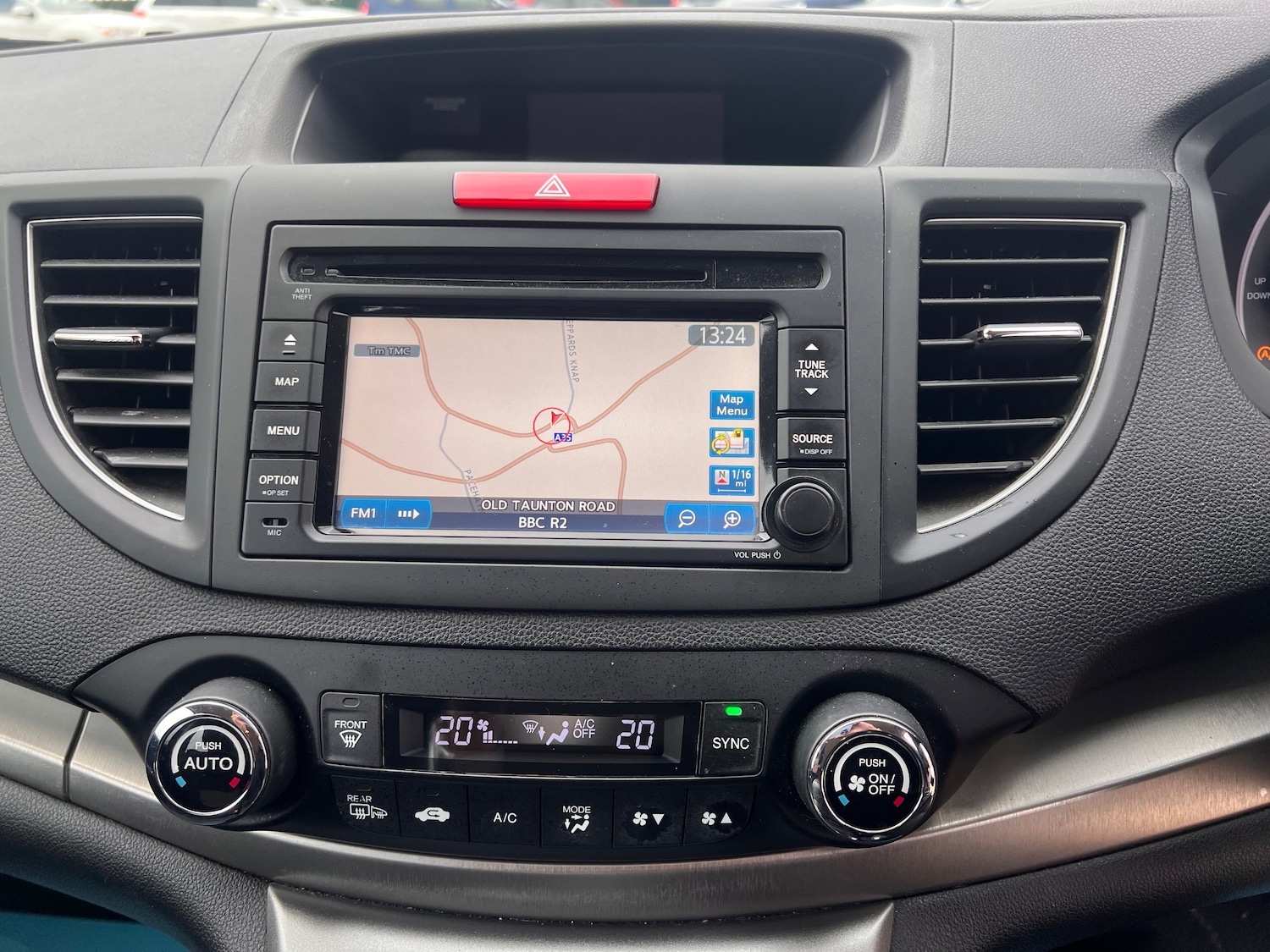 Used Honda CR-V 2015 for sale - 76429532: Photo 16