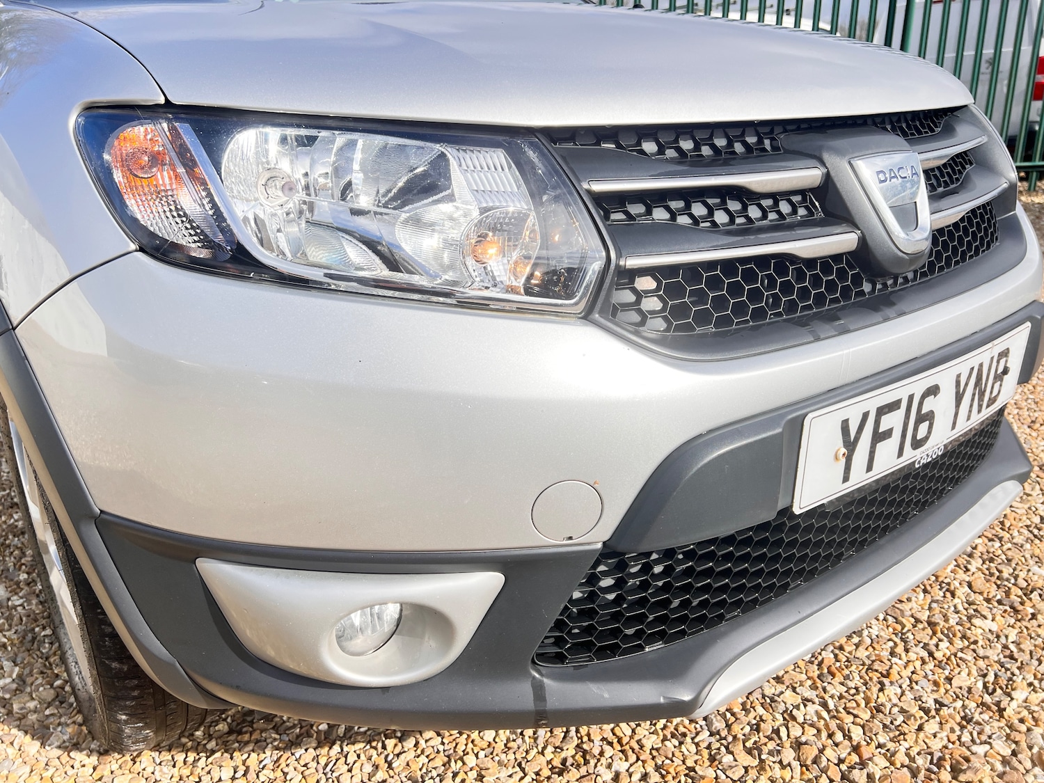 Used Dacia Sandero Stepway 2016 for sale - 77654119: Photo 11