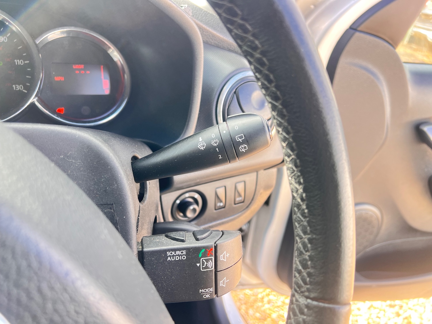 Used Dacia Sandero Stepway 2016 for sale - 77654119: Photo 21