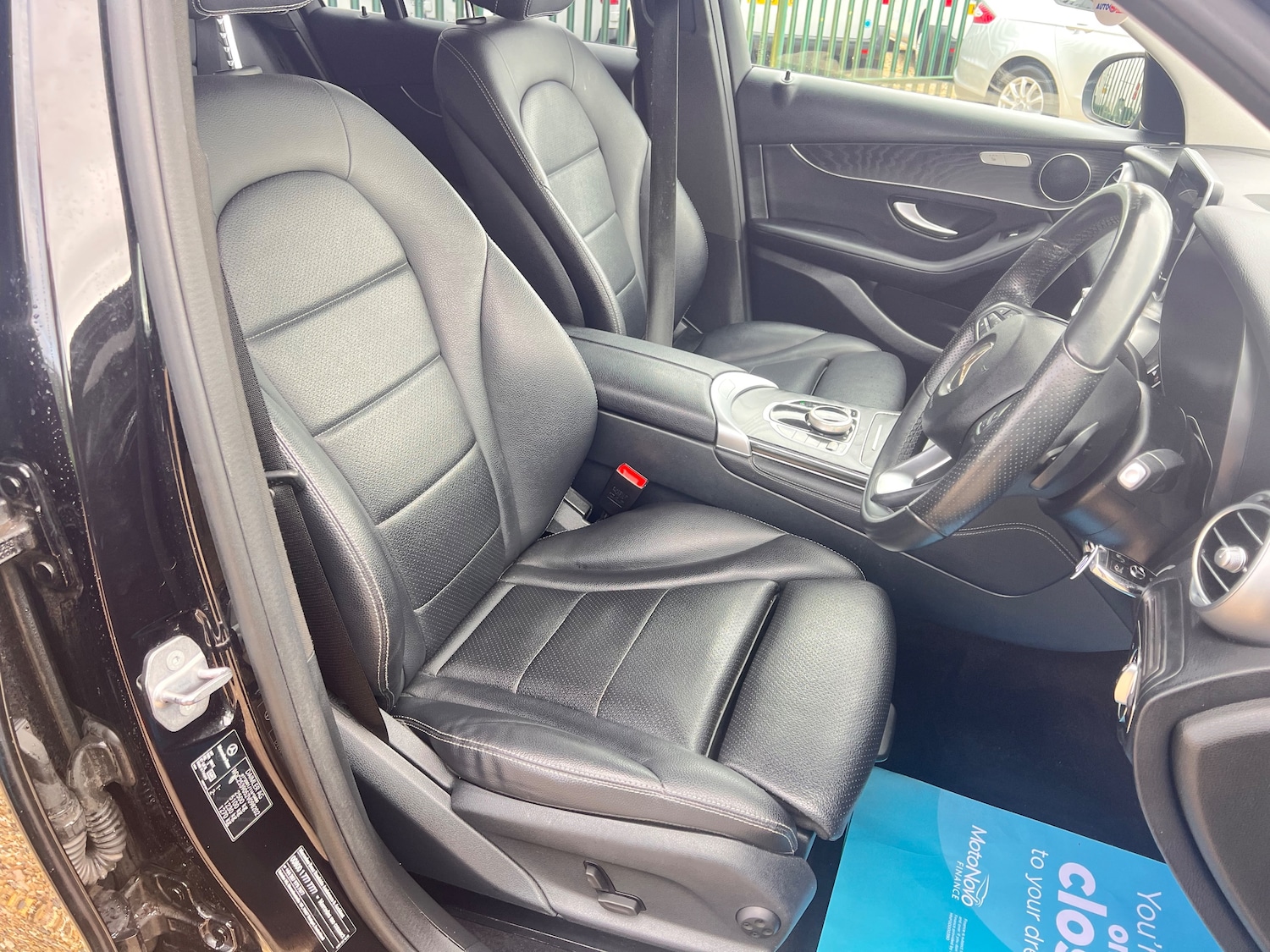 Used Mercedes-Benz GLC 2018 for sale - 77650453: Photo 13