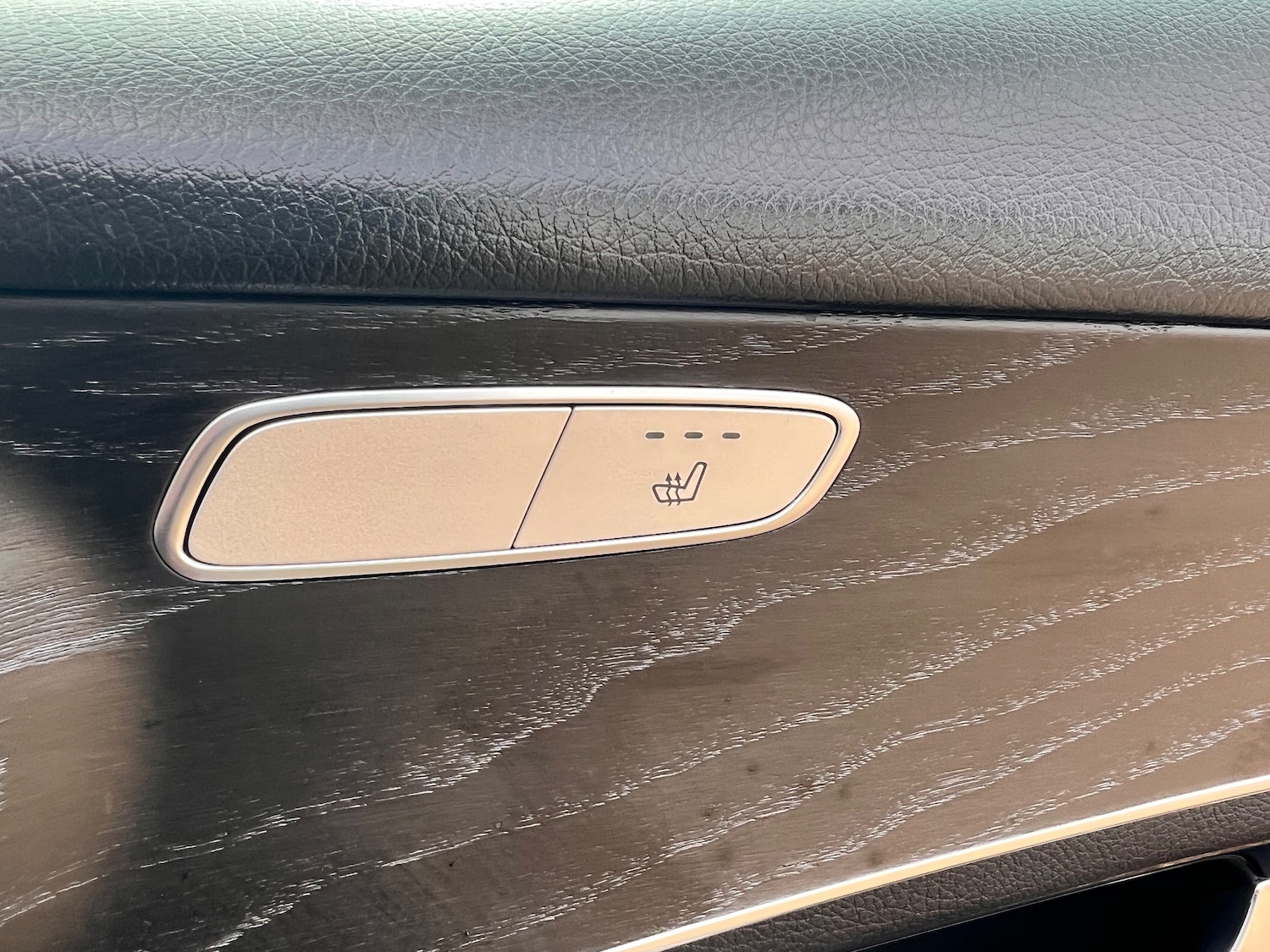 Used Mercedes-Benz GLC 2018 for sale - 77650453: Photo 27