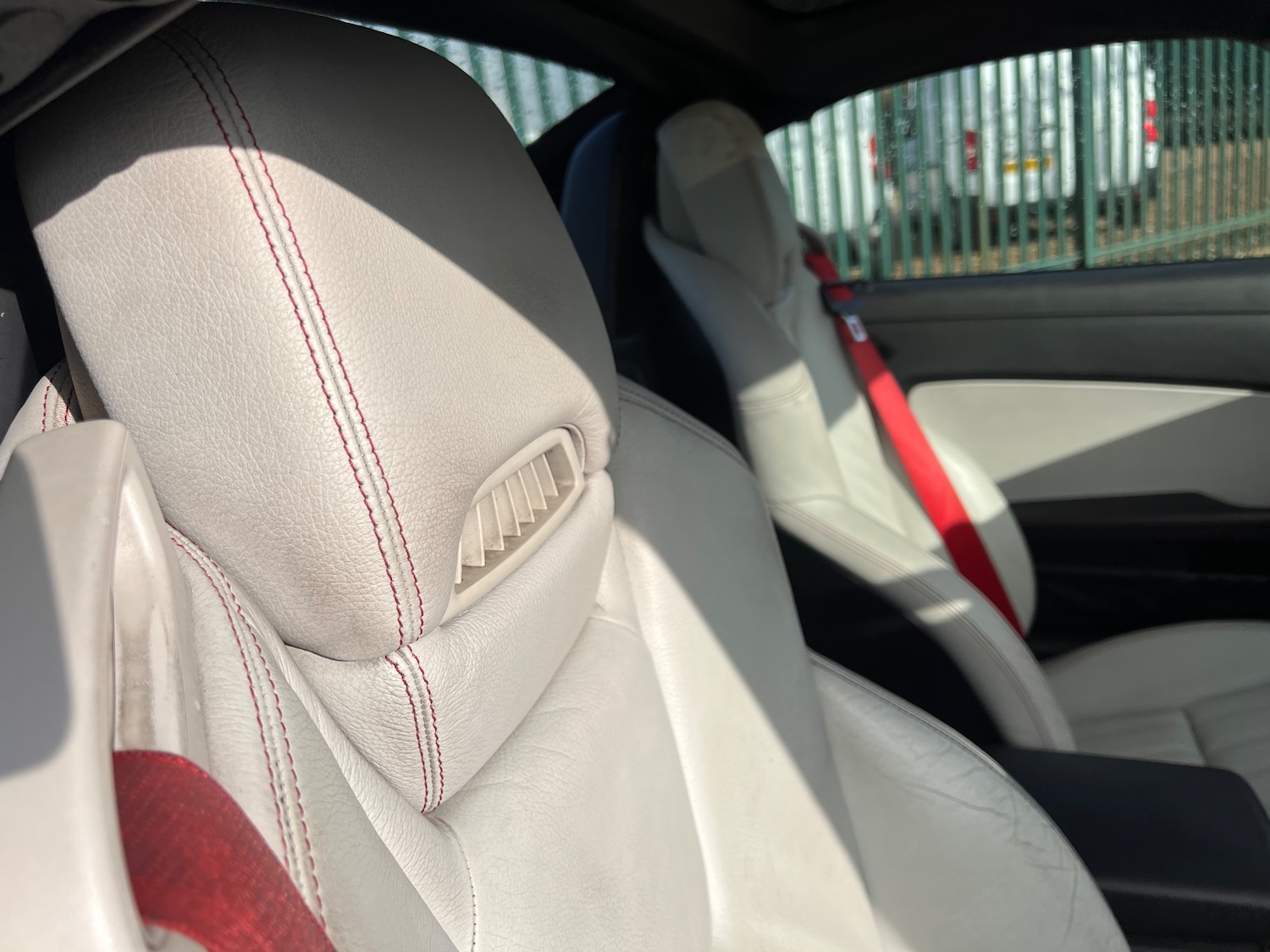 Used Mercedes-Benz SLK 2011 for sale - 76404871: Photo 18