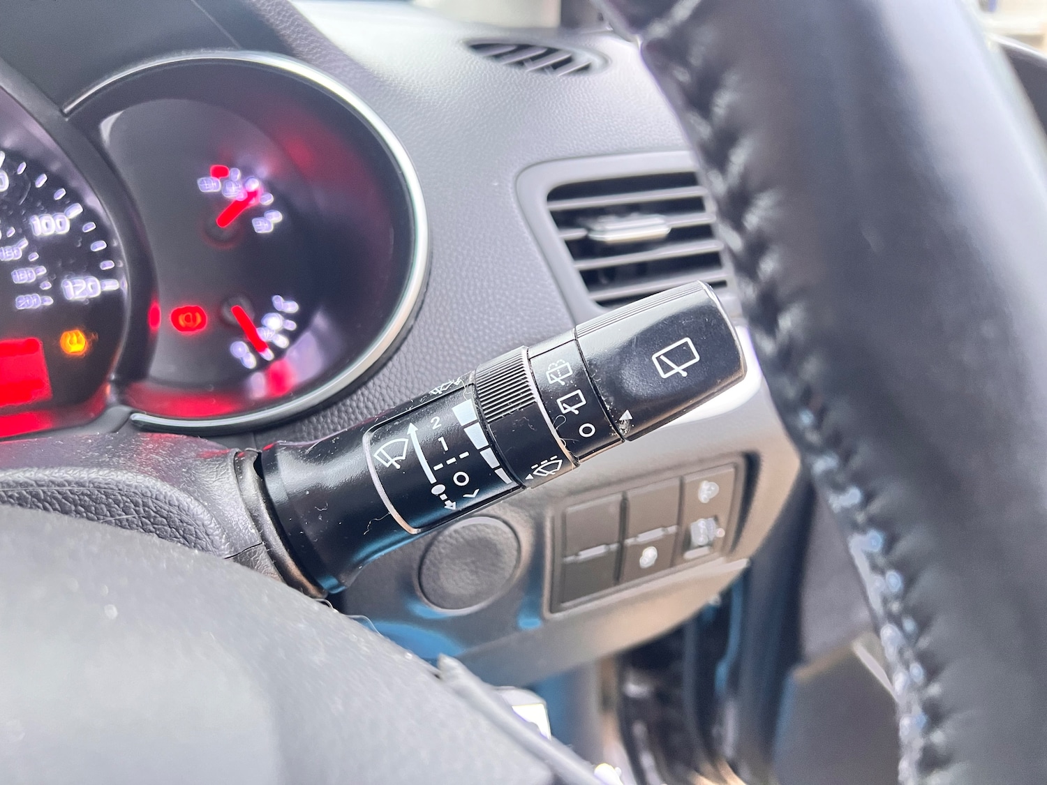 Used Kia Picanto 2016 for sale - 76949841: Photo 25