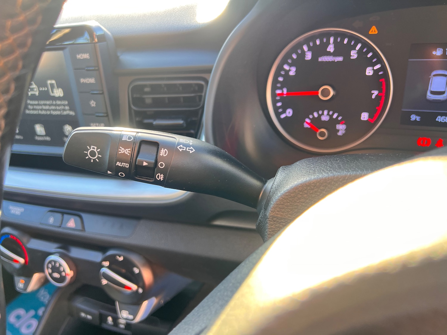 Used Kia Stonic 2019 for sale - 76697869: Photo 21