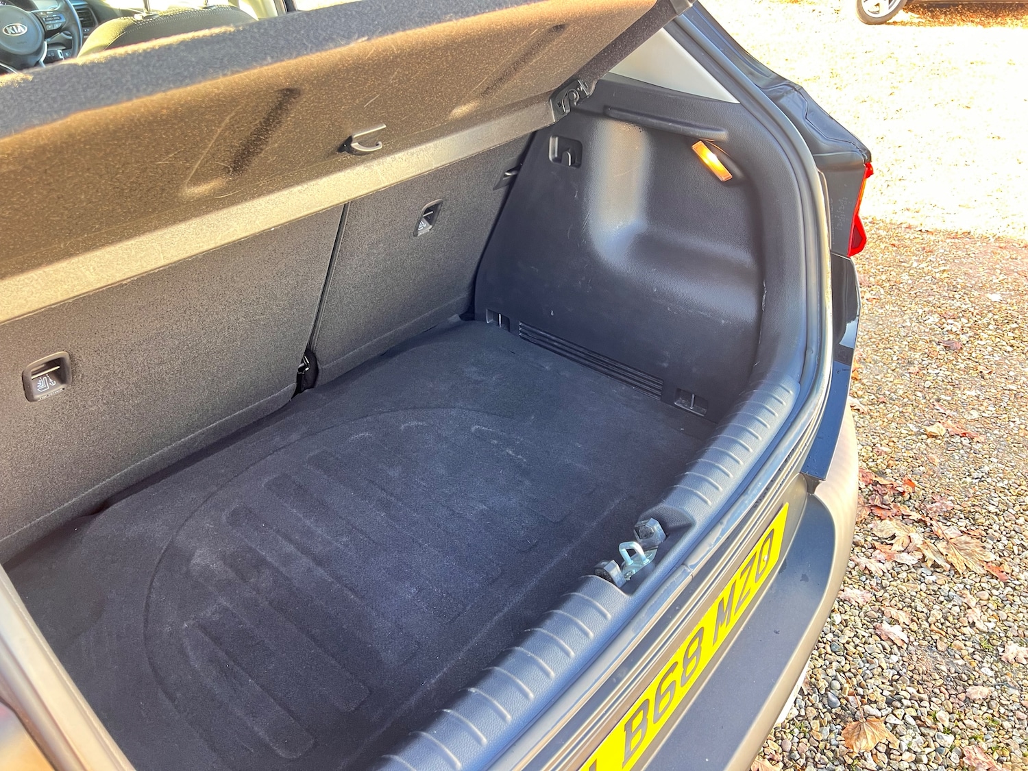 Used Kia Stonic 2019 for sale - 76697869: Photo 29