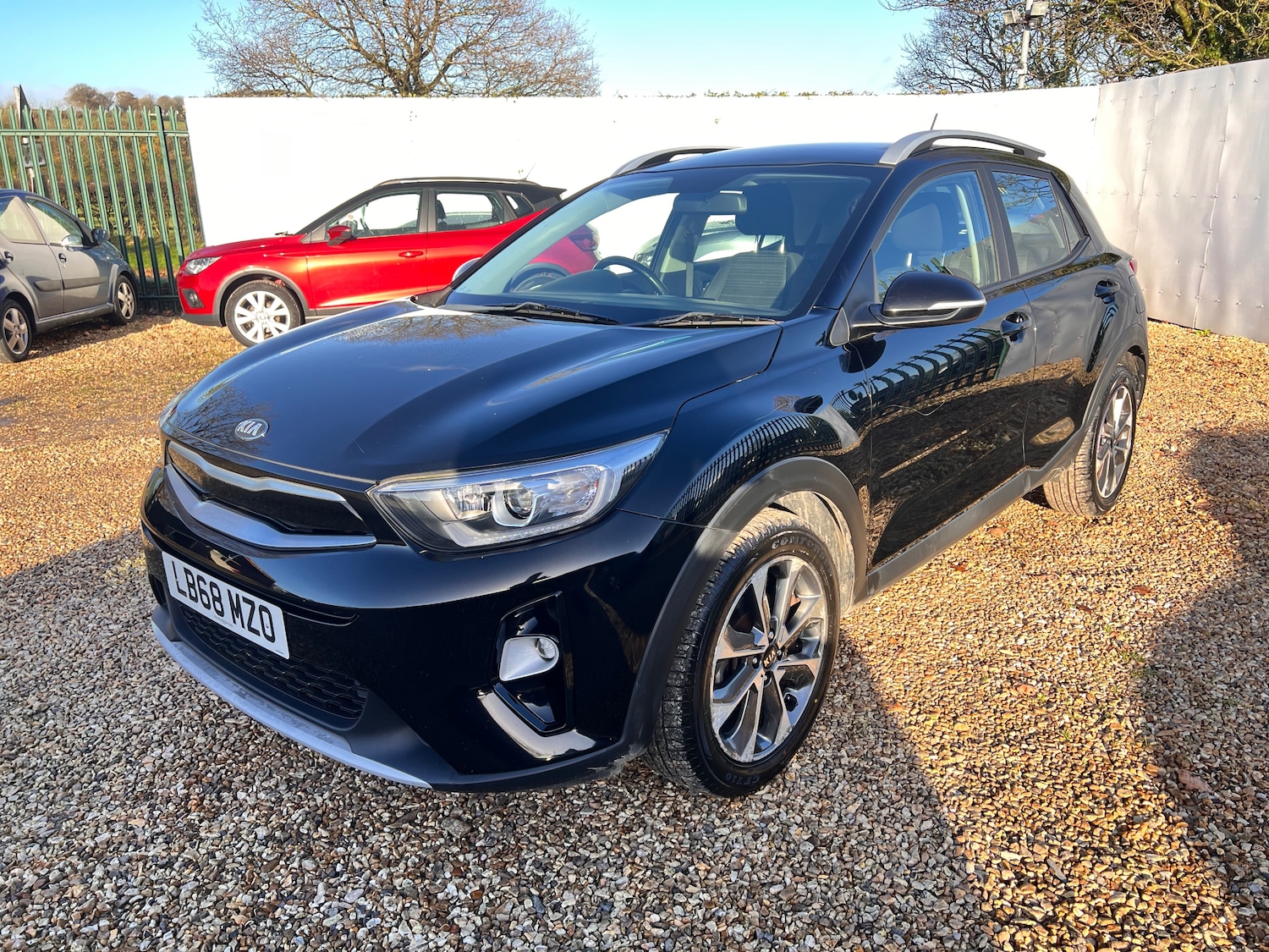 Used Kia Stonic 2019 for sale - 76697869: Photo 4