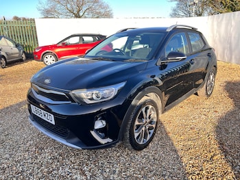 Used Kia Stonic 2019 for sale - 76697869: Photo