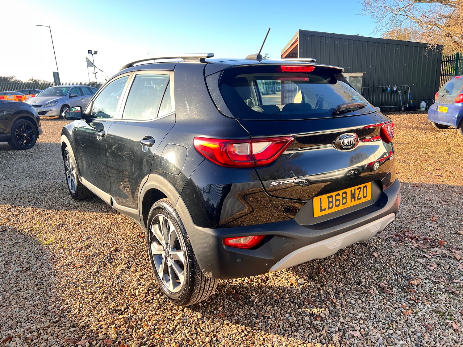 Used Kia Stonic 2019 for sale - 76697869: Photo 6