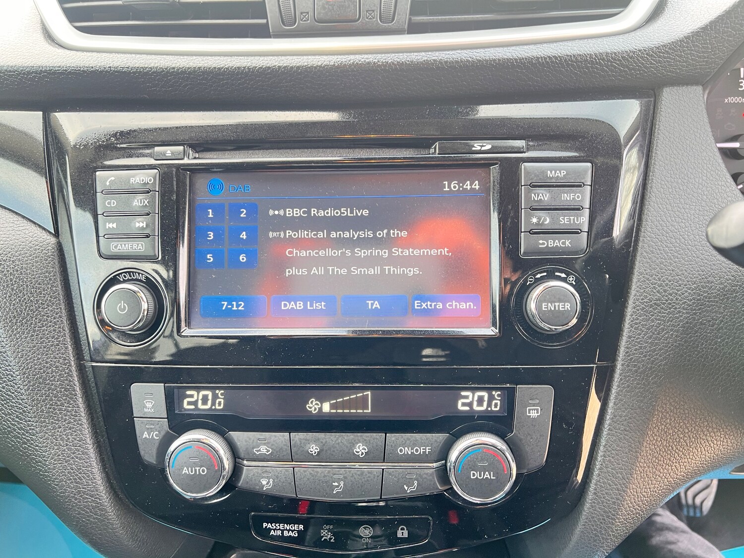 Used Nissan Qashqai 2016 for sale - 77733434: Photo 15