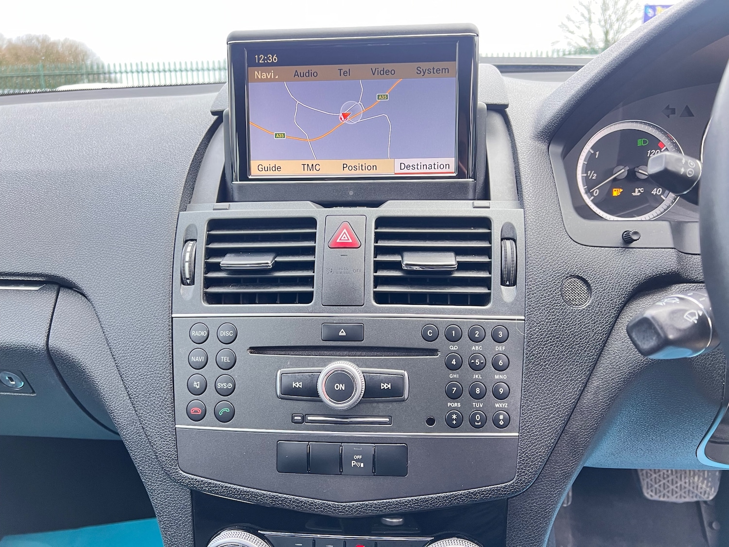 Used Mercedes-Benz C Class 2011 for sale - 77211693: Photo 22