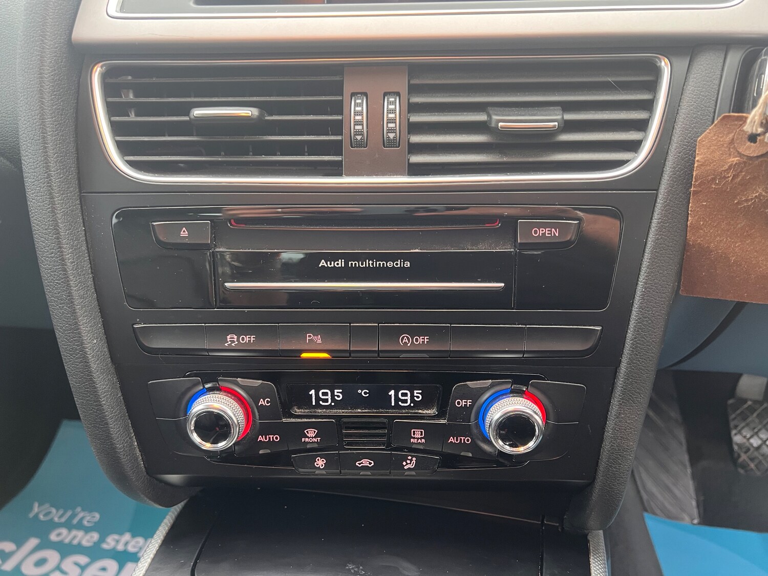 Used Audi A4 2013 for sale - 76429531: Photo 27