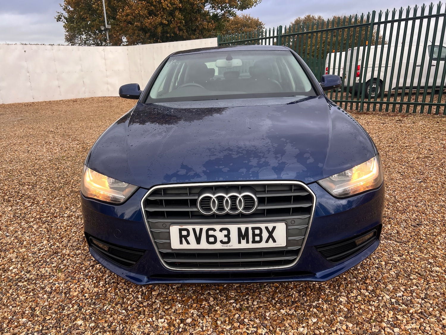 Used Audi A4 2013 for sale - 76429531: Photo 3
