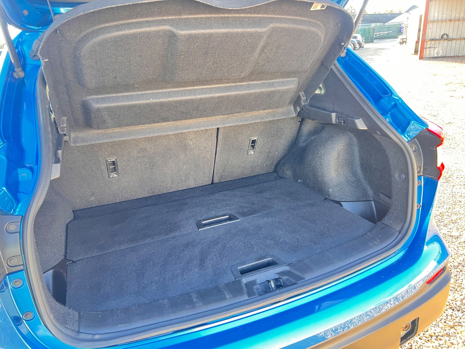 Used Nissan Qashqai 2017 for sale - 76663105: Photo 28