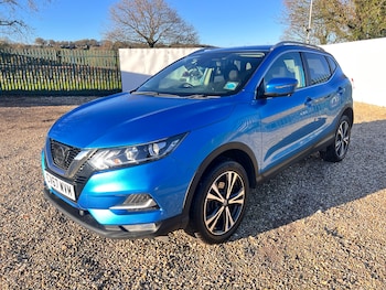 Used Nissan Qashqai 2017 for sale - 76663105: Photo
