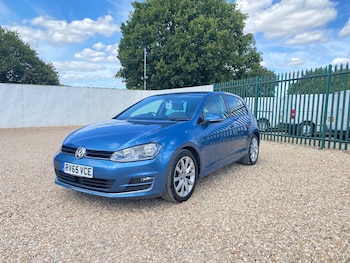 Used Volkswagen Golf 2015 for sale - 79431232: Photo