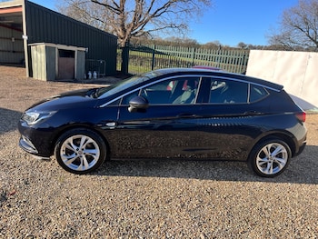 Used Vauxhall Astra 2018 for sale - 77056247: Photo