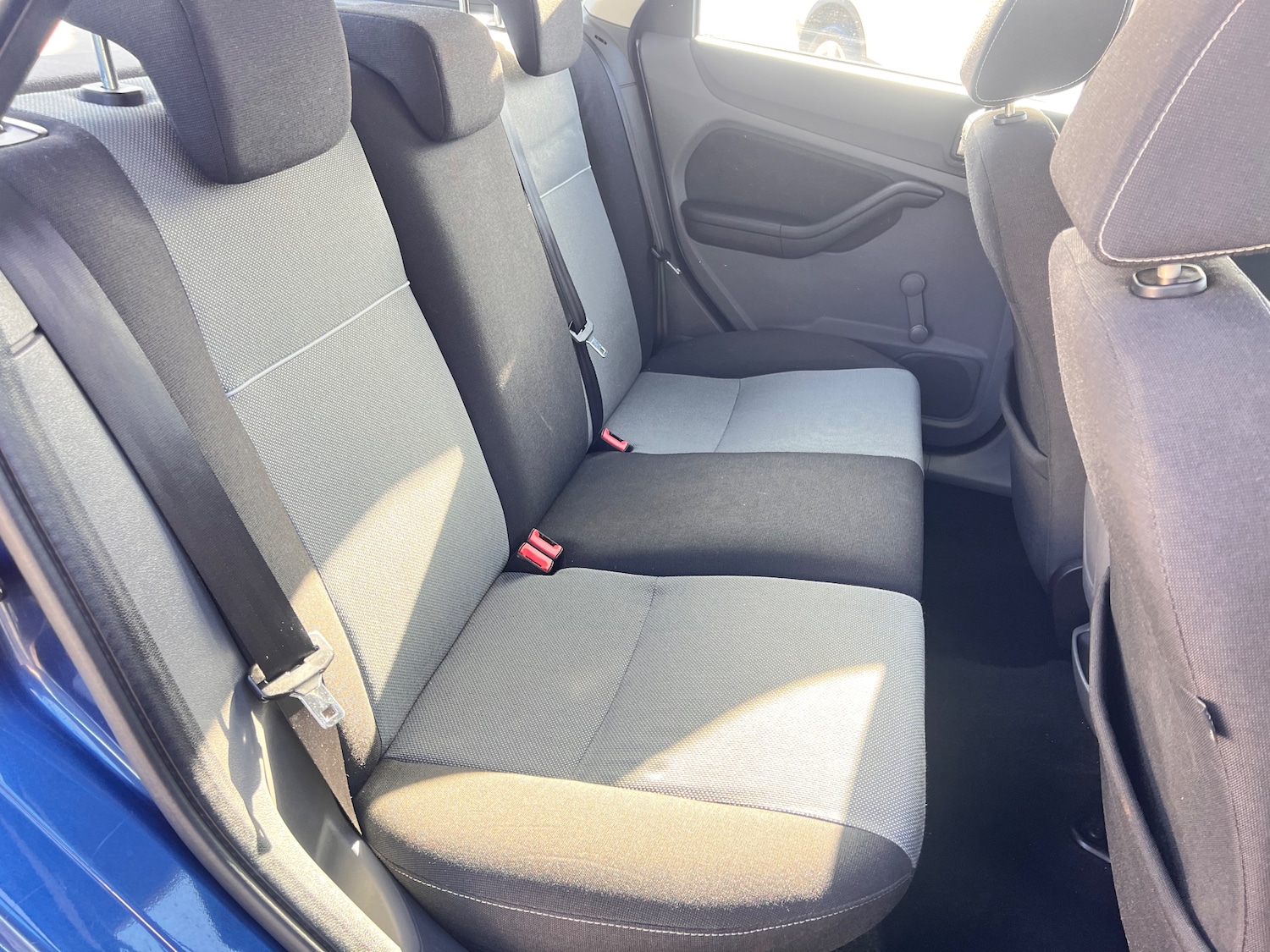 Used Ford Focus 2010 for sale - 77462931: Photo 18