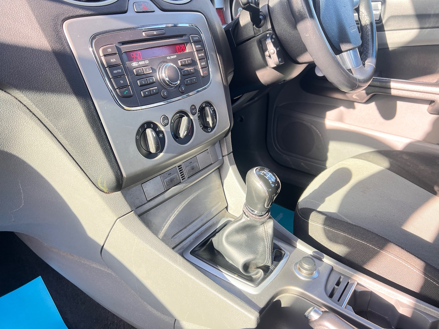 Used Ford Focus 2010 for sale - 77462931: Photo 26