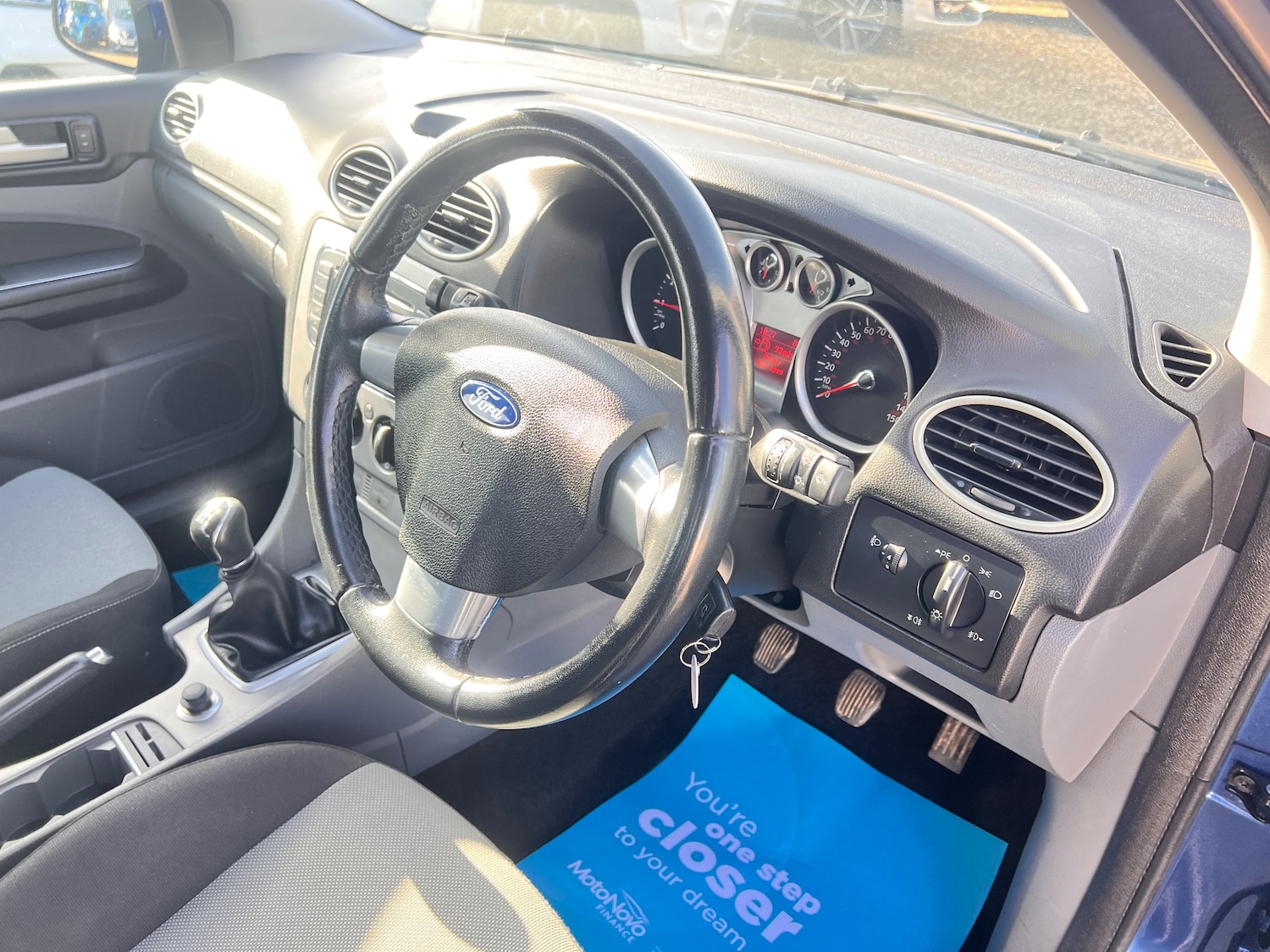 Used Ford Focus 2010 for sale - 77462931: Photo 9